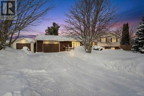 218 PARKSIDE CRESCENT  Innisfil, ON L9S 1G3