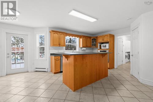 252 Gleneagles Drive, Hammonds Plains, NS - Indoor Photo Showing Kitchen