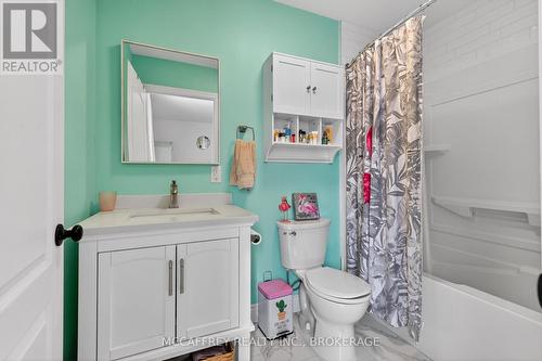 806 County Rd 1, Stone Mills (Stone Mills), ON - Indoor Photo Showing Bathroom