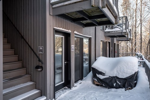 Balcon - 206-305 Ch. Des Faîtières, Piedmont, QC - Outdoor With Exterior