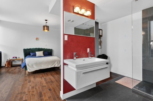 Boudoir - 206 Av. Des Pins E., Montréal (Le Plateau-Mont-Royal), QC - Indoor