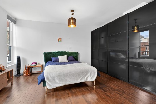 Chambre à coucher principale - 206 Av. Des Pins E., Montréal (Le Plateau-Mont-Royal), QC - Indoor Photo Showing Bedroom
