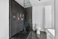 Ensuite bathroom - 
