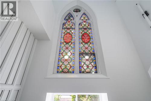 16 West Avenue S, Hamilton, ON - Indoor Photo Showing Other Room