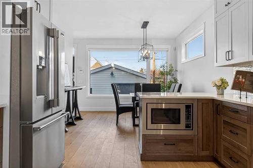 124 26 Avenue Ne, Calgary, AB - Indoor