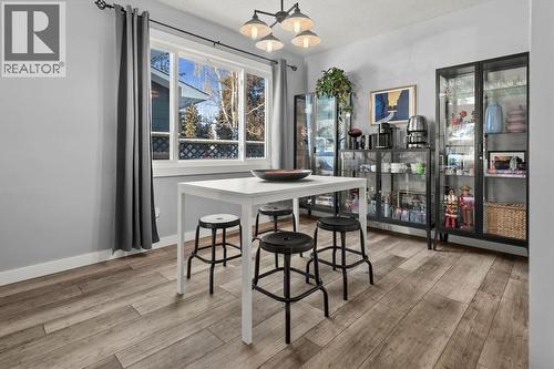 136 Parkglen Crescent Se, Calgary, AB - Indoor Photo Showing Dining Room