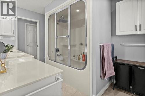 136 Parkglen Crescent Se, Calgary, AB - Indoor Photo Showing Other Room