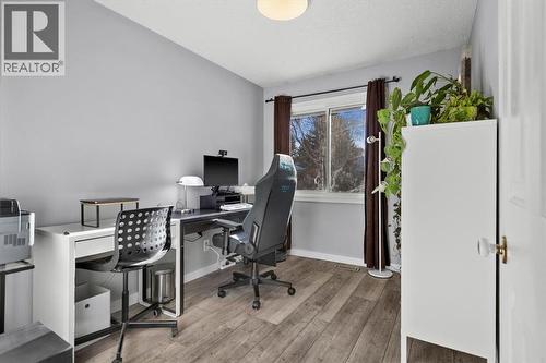 136 Parkglen Crescent Se, Calgary, AB - Indoor Photo Showing Office