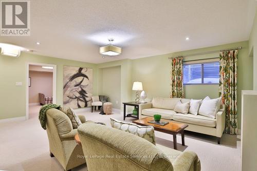 12 - 3353 Liptay Avenue, Oakville (Bc Bronte Creek), ON - Indoor Photo Showing Living Room