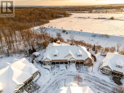 12 - 3353 Liptay Avenue, Oakville (Bc Bronte Creek), ON - Outdoor With View