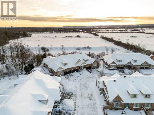 12 - 3353 Liptay Avenue, Oakville (Bc Bronte Creek), ON - Outdoor With View