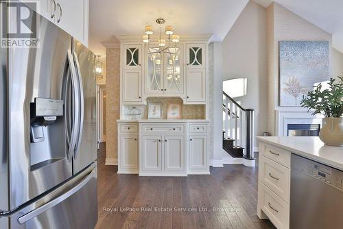 12 - 3353 Liptay Avenue, Oakville (Bc Bronte Creek), ON - Indoor Photo Showing Kitchen