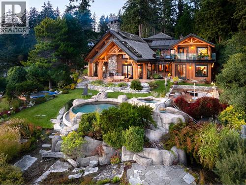5871 Sunshine Coast Highway, Sechelt, BC - Outdoor