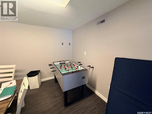 B3 375 Kingsmere Boulevard, Saskatoon, SK - Indoor