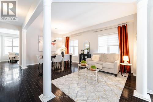 39 Wildflower Lane, Halton Hills, ON - Indoor Photo Showing Living Room