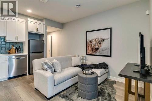 182 Setonstone Green Se, Calgary, AB - Indoor