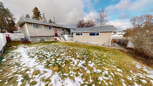 304 30Th Avenue, Cranbrook, BC - Outdoor With Exterior