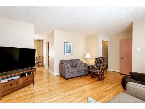 88 Champlain Dr, Saint John, NB 