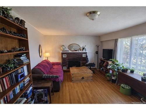 402 Varrily St, Bathurst, NB 