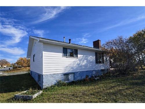 402 Varrily St, Bathurst, NB 