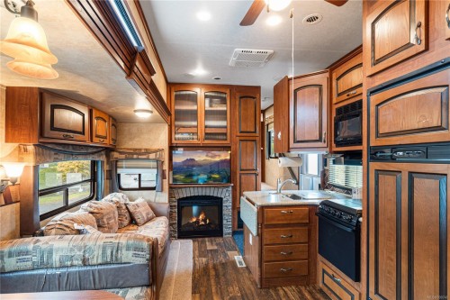 2139 Nimpkish Lake Way, Nanaimo, BC 