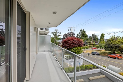 202-220 Townsite Rd, Nanaimo, BC - Outdoor With Exterior