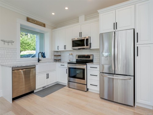 446 Pelican Dr, Colwood, BC 