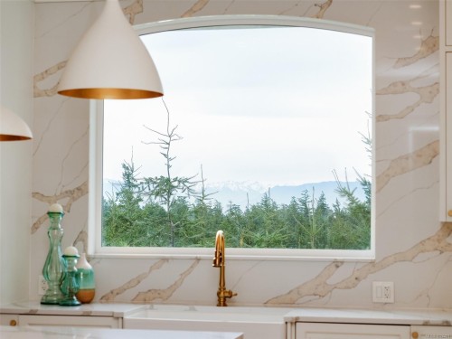 446 Pelican Dr, Colwood, BC 