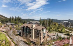 108-2049 Country Club Way  Langford, BC V9B 0H8