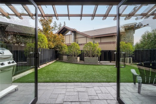 108-2049 Country Club Way, Langford, BC - Outdoor