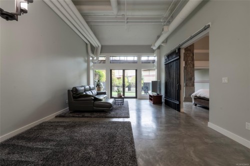 108-2049 Country Club Way, Langford, BC - Indoor Photo Showing Other Room