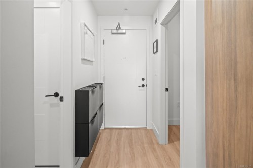 530-920 Reunion Ave, Langford, BC - Indoor Photo Showing Other Room