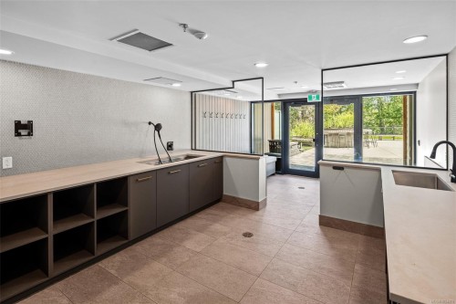 530-920 Reunion Ave, Langford, BC - Indoor