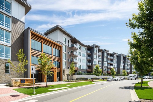 530-920 Reunion Ave, Langford, BC - Outdoor With Facade