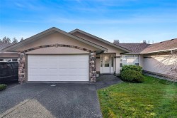 13-920 Brulette Pl  Mill Bay, BC V8H 1J1