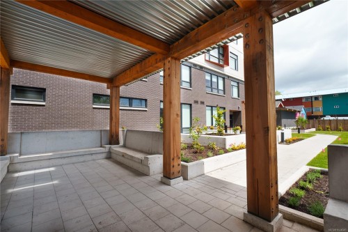 205-629 Speed Ave, Victoria, BC - Outdoor With Exterior