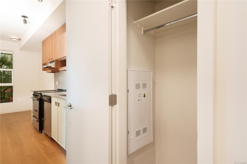 205-629 Speed Ave, Victoria, BC - Indoor