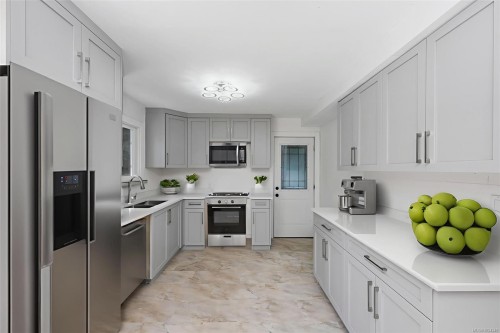 160 Cowichan Lake Rd, Lake Cowichan, BC 