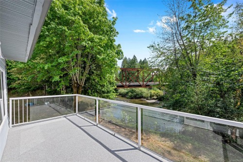 160 Cowichan Lake Rd, Lake Cowichan, BC 