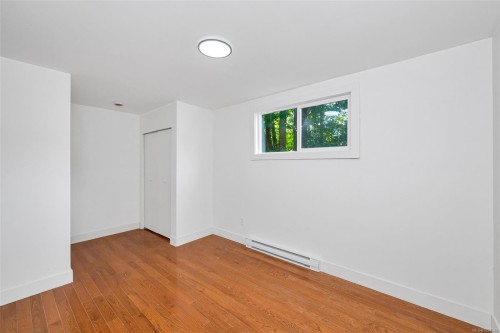 160 Cowichan Lake Rd, Lake Cowichan, BC 