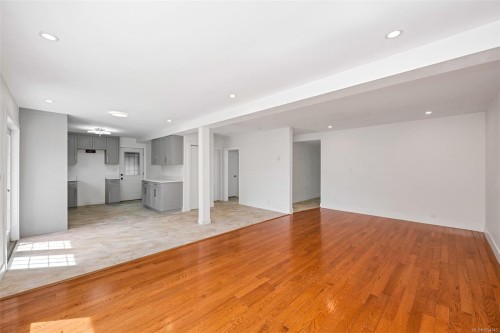 160 Cowichan Lake Rd, Lake Cowichan, BC 