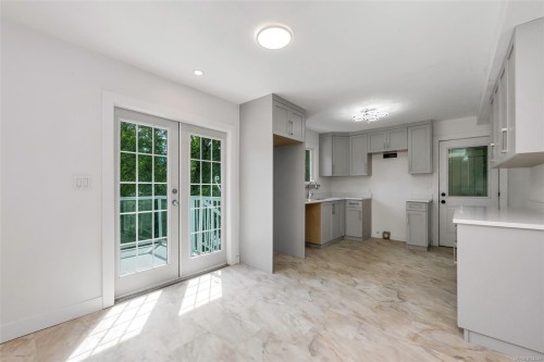 160 Cowichan Lake Rd, Lake Cowichan, BC 