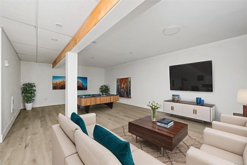 160 Cowichan Lake Rd, Lake Cowichan, BC 