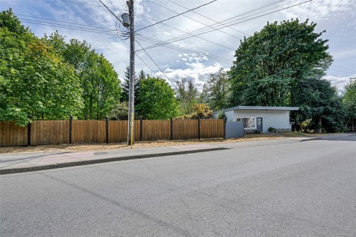 160 Cowichan Lake Rd, Lake Cowichan, BC 