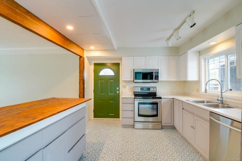 2588 11Th Ave, Port Alberni, BC 