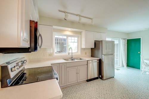 2588 11Th Ave, Port Alberni, BC 