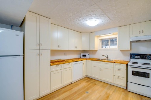 2588 11Th Ave, Port Alberni, BC 