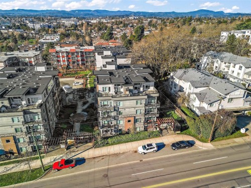 301-1018 Inverness Rd, Saanich, BC - Outdoor With View