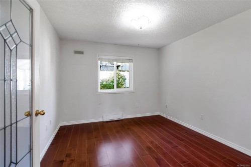 38-2560 Wilcox Terr, Central Saanich, BC 