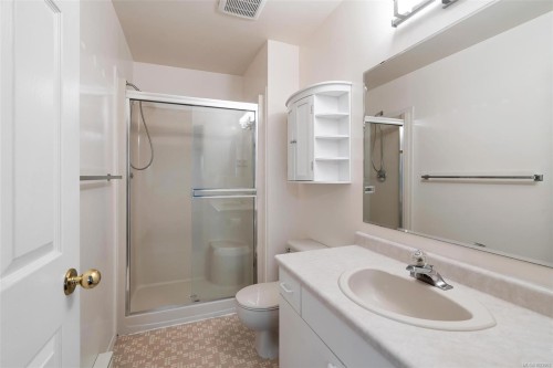 38-2560 Wilcox Terr, Central Saanich, BC 